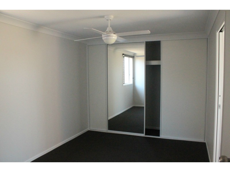 13 Downing Street, Ooralea QLD 4740