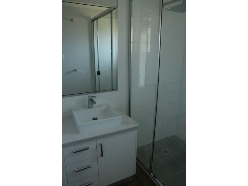 13 Downing Street, Ooralea QLD 4740