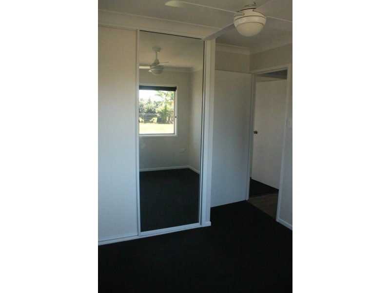 13 Downing Street, Ooralea QLD 4740