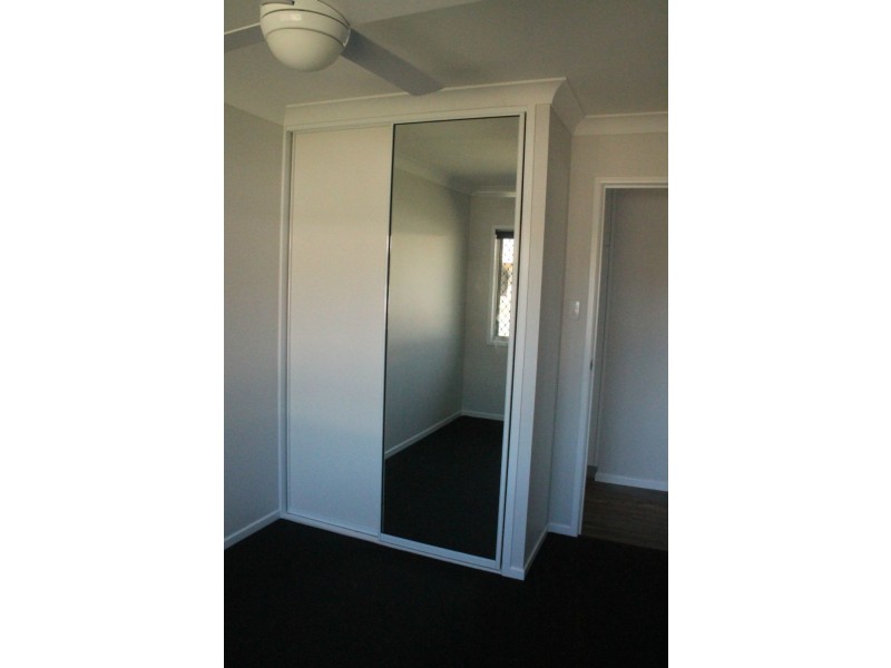 13 Downing Street, Ooralea QLD 4740