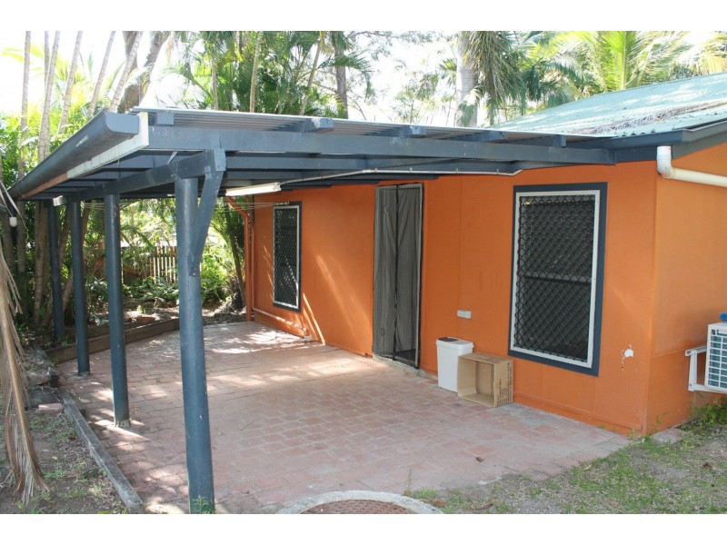 4 Hicks Street, North Mackay QLD 4740