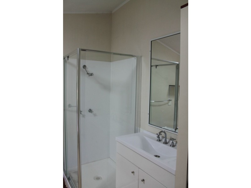 4 Hicks Street, North Mackay QLD 4740