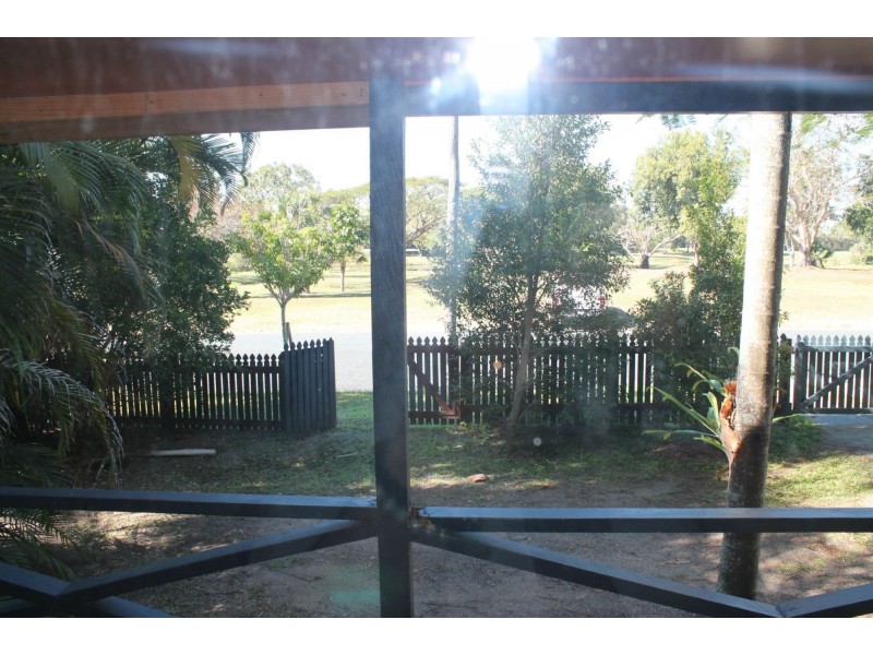 4 Hicks Street, North Mackay QLD 4740