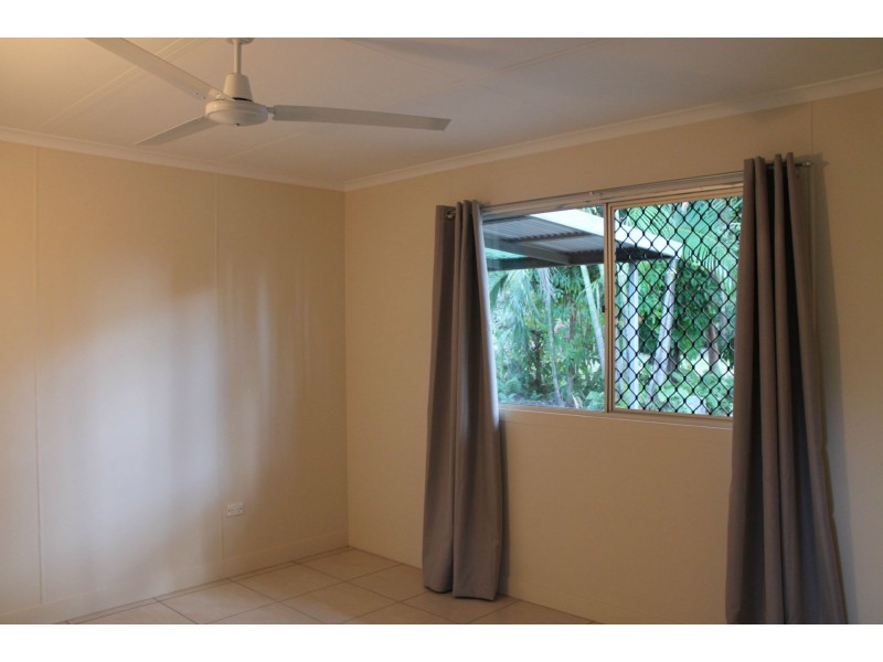 4 Cooney Street, Andergrove QLD 4740