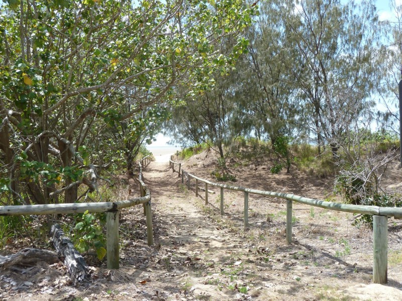 Lot 829 PALMS AT THE BEACH, East Mackay QLD 4740