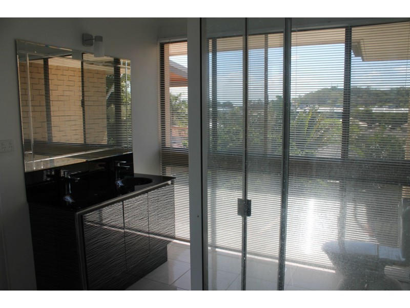 14 Naish Avenue, Mount Pleasant QLD 4740