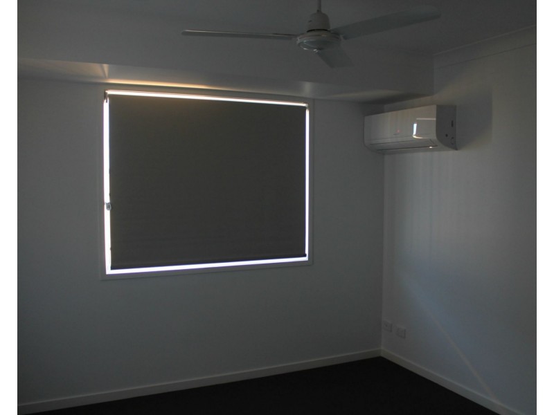 2/31 Primavera Boulevard, Beaconsfield QLD 4740