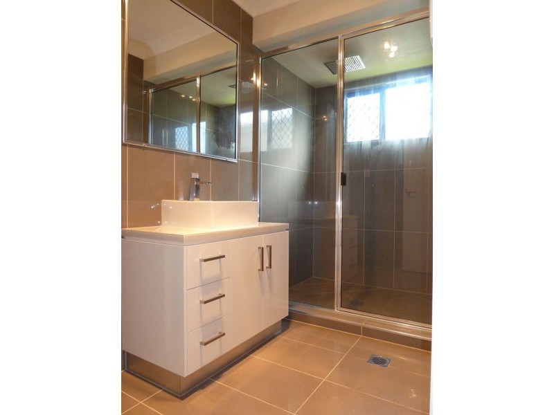 2-39 Mary Street, West Mackay QLD 4740