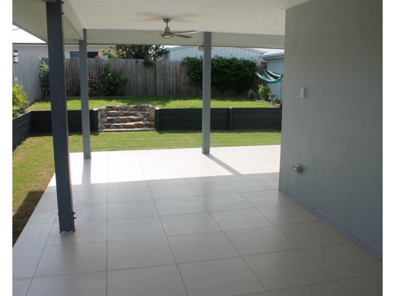 17 Cordia Street, Rural View QLD 4740