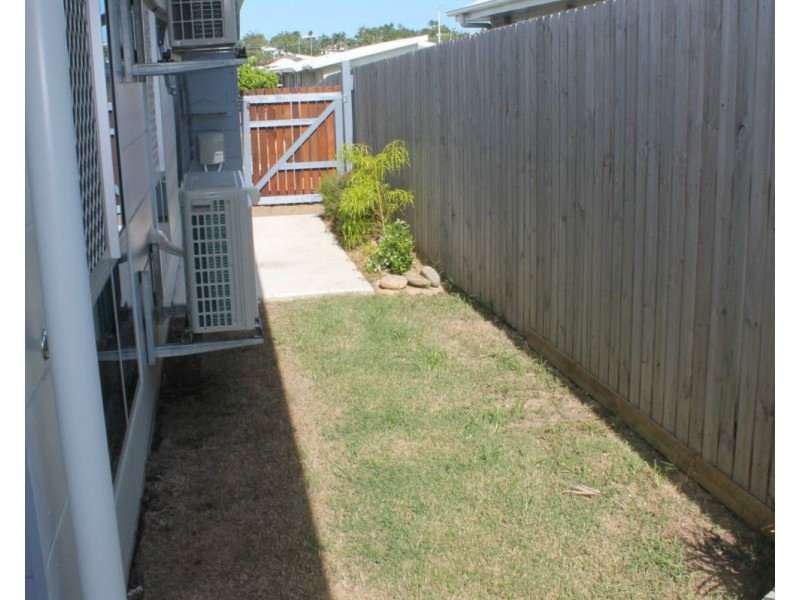 17 Cordia Street, Rural View QLD 4740