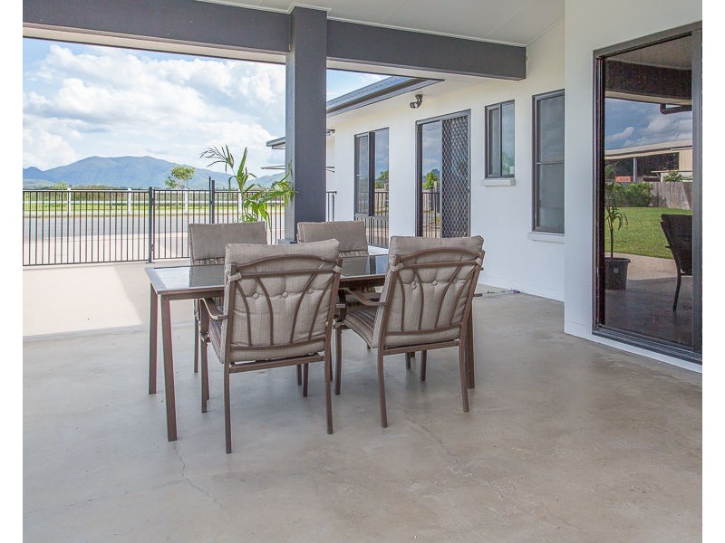 51 Clive Rogers Drive, Mirani QLD 4754