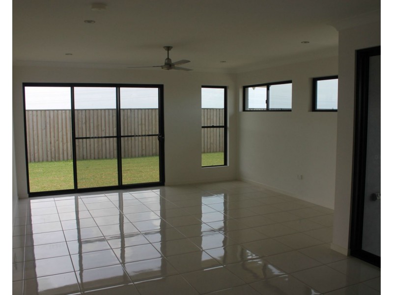 37 Tamron Drive, Mount Pleasant QLD 4740