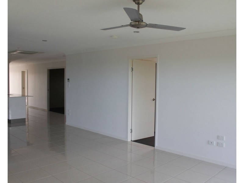 37 Tamron Drive, Mount Pleasant QLD 4740