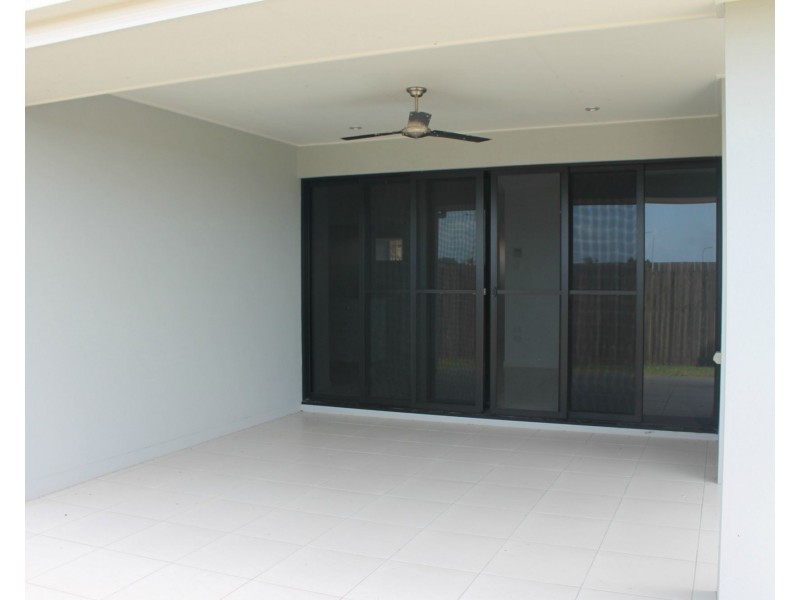 37 Tamron Drive, Mount Pleasant QLD 4740