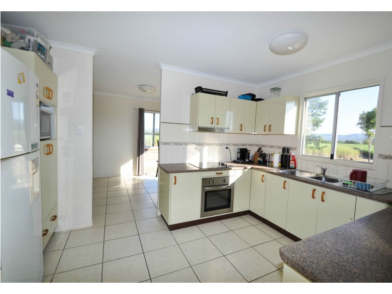 29 North Eton Road, Eton QLD 4741