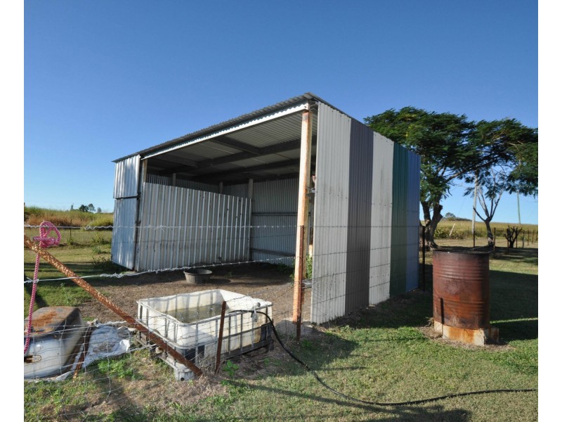 29 North Eton Road, Eton QLD 4741