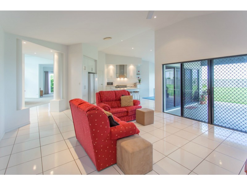 51 Clive Rogers Drive, Mirani QLD 4754