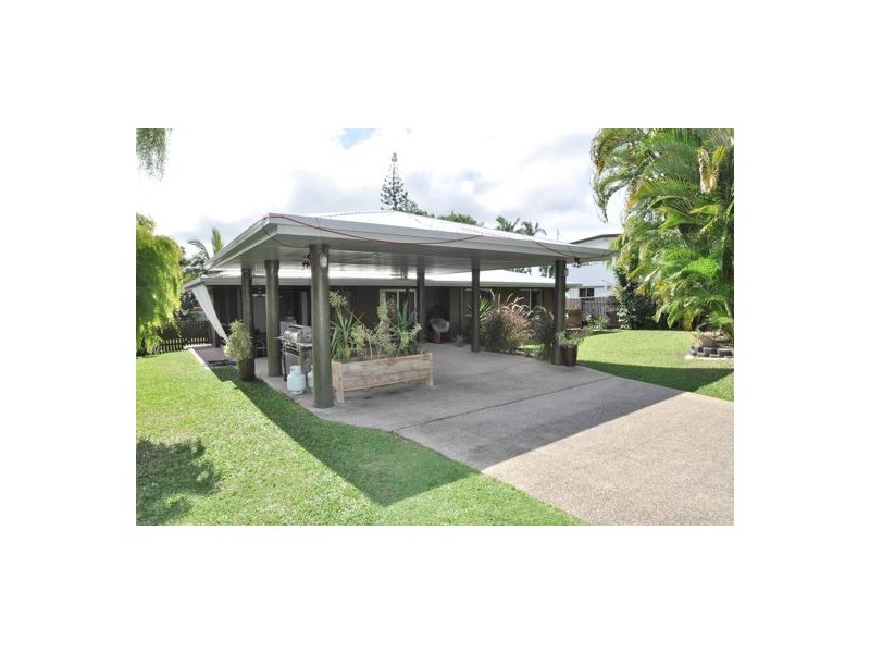 24 Leahy Street, Beaconsfield QLD 4740