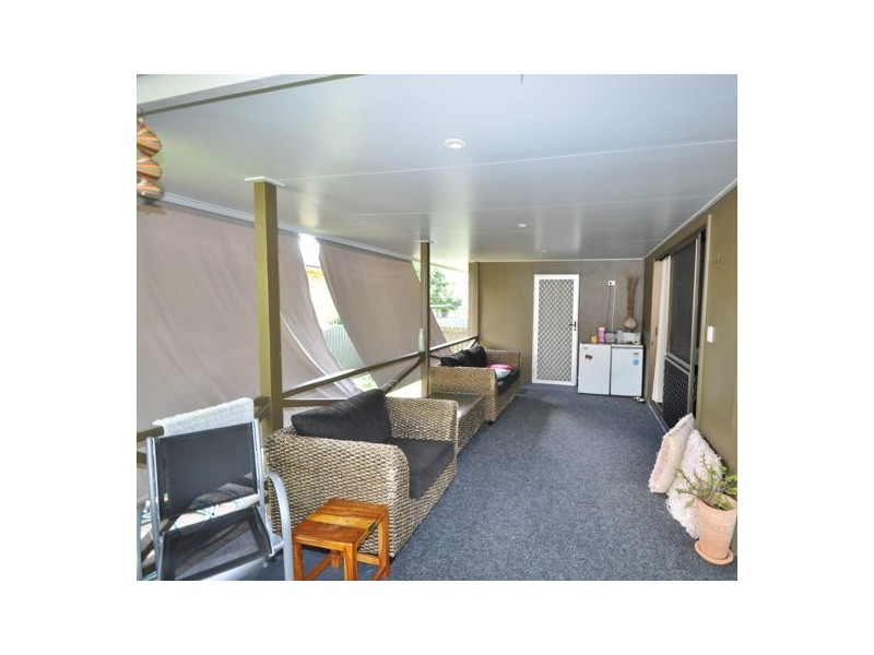 24 Leahy Street, Beaconsfield QLD 4740