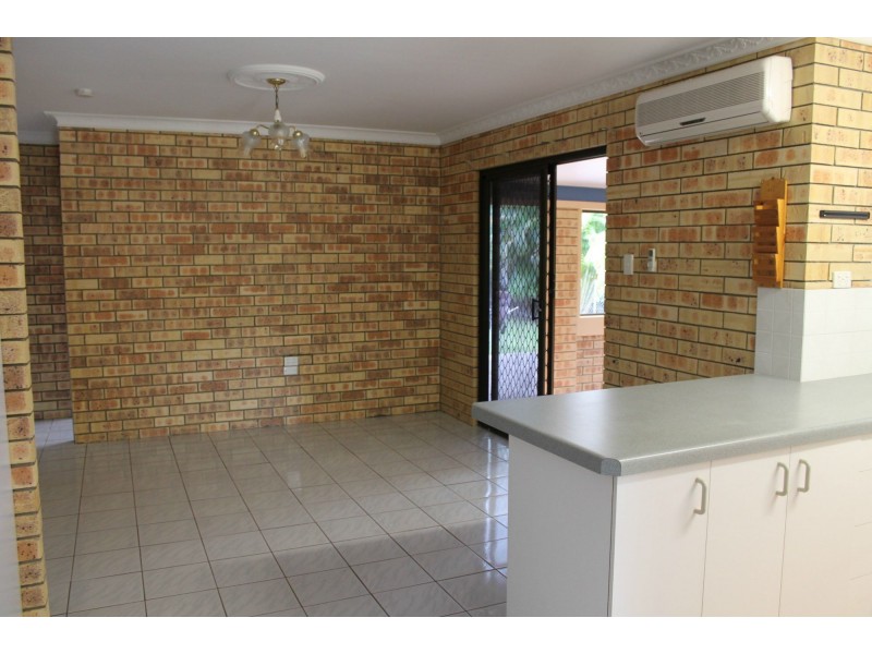 18 Elva Court, Glenella QLD 4740
