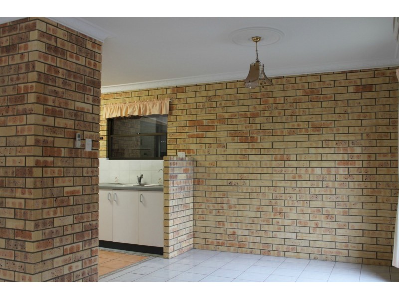 18 Elva Court, Glenella QLD 4740