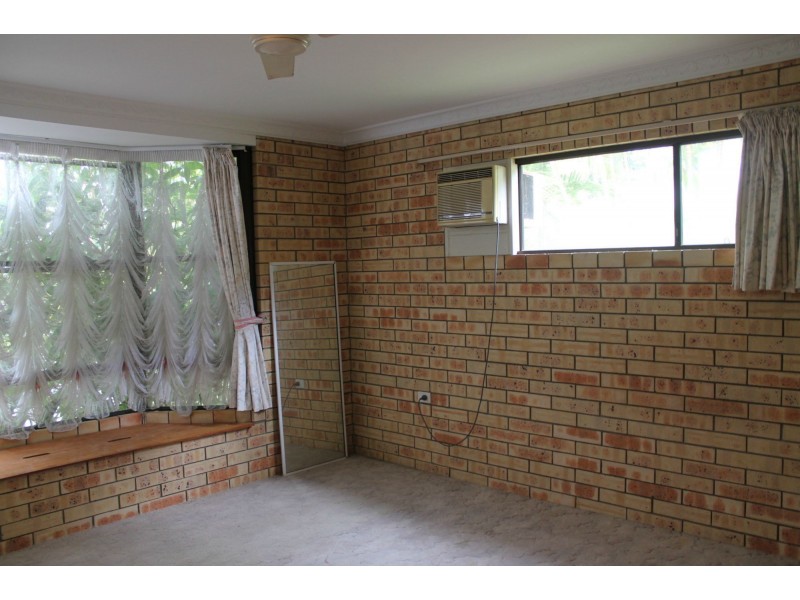 18 Elva Court, Glenella QLD 4740