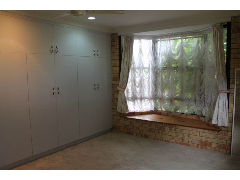 18 Elva Court, Glenella QLD 4740