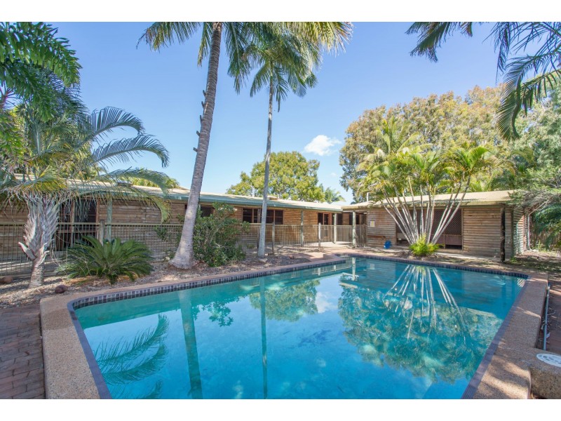 6 Bourke Street, Blacks Beach QLD 4740