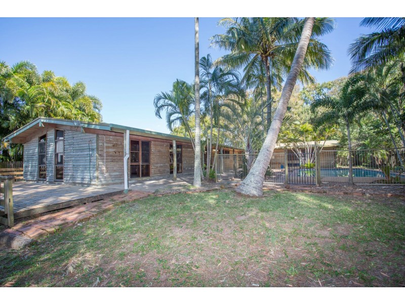 6 Bourke Street, Blacks Beach QLD 4740