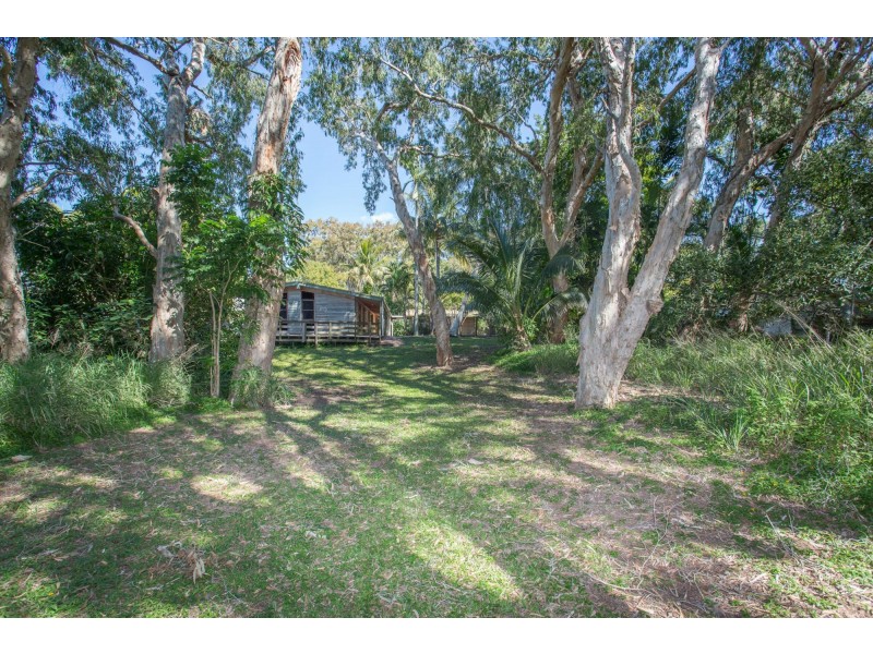 6 Bourke Street, Blacks Beach QLD 4740