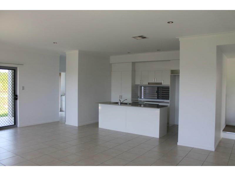 18 Vaucluse Crescent, East Mackay QLD 4740