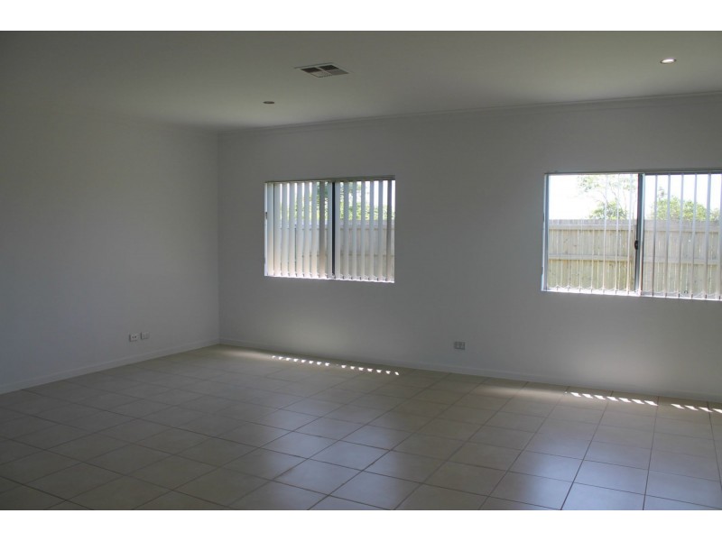 18 Vaucluse Crescent, East Mackay QLD 4740