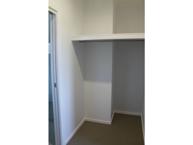 18 Vaucluse Crescent, East Mackay QLD 4740