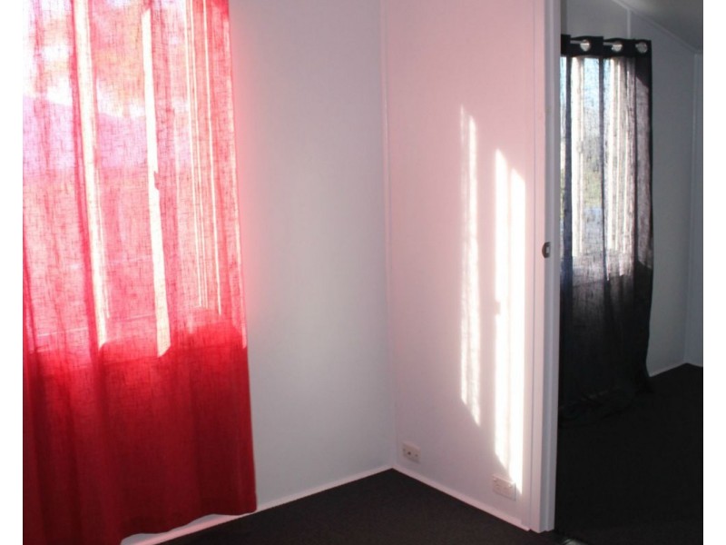 1 Goldston Street, North Mackay QLD 4740
