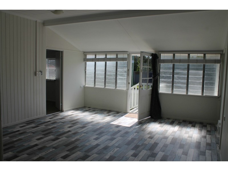 33 Shakespeare Street, East Mackay QLD 4740