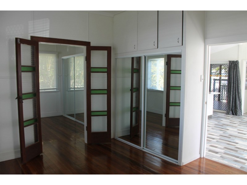 33 Shakespeare Street, East Mackay QLD 4740