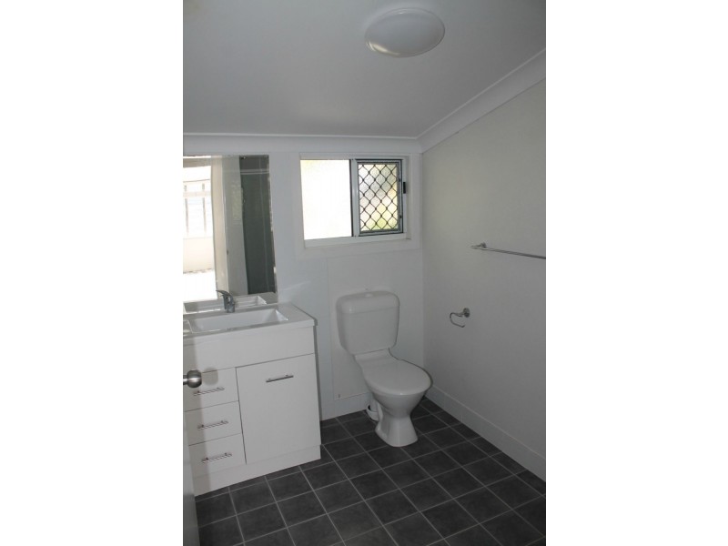 33 Shakespeare Street, East Mackay QLD 4740