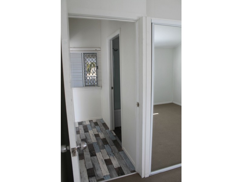 33 Shakespeare Street, East Mackay QLD 4740