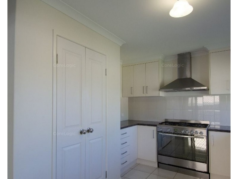 25 Meadow Street North, Mackay QLD 4740