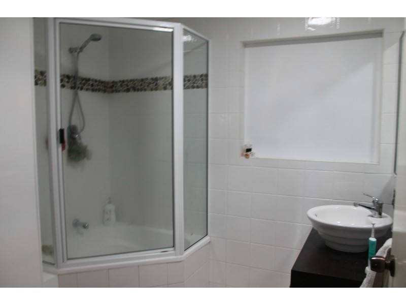 296 Bedford Road, Andergrove QLD 4740