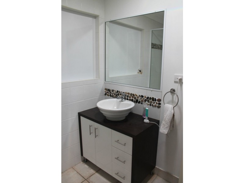 296 Bedford Road, Andergrove QLD 4740