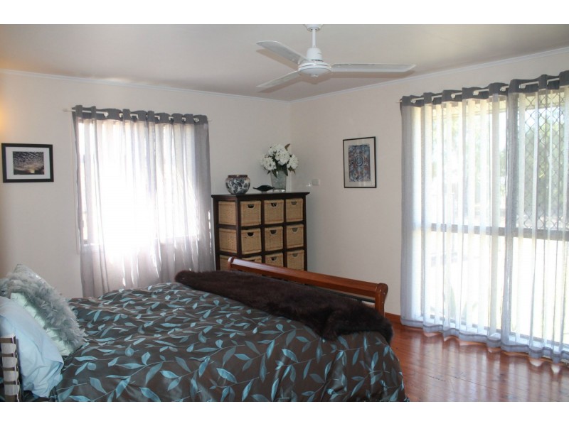 5 Bourke Street, Blacks Beach QLD 4740