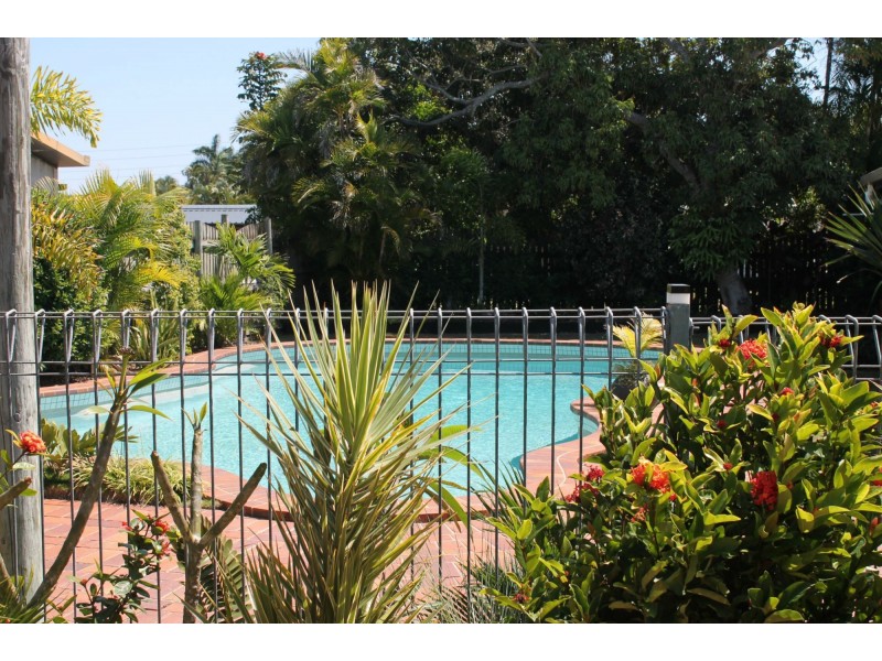 5 Bourke Street, Blacks Beach QLD 4740