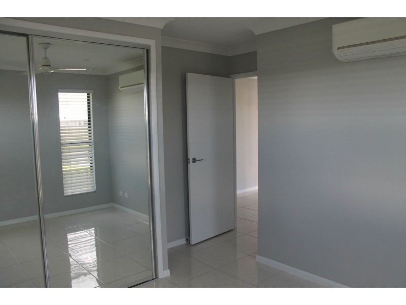 6 Froghollow Drive, Ooralea QLD 4740