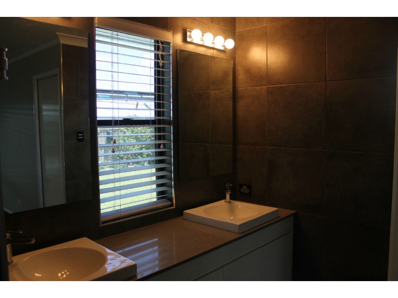 6 Froghollow Drive, Ooralea QLD 4740