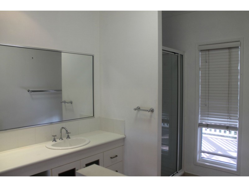 31 Wardrop Street, West Mackay QLD 4740