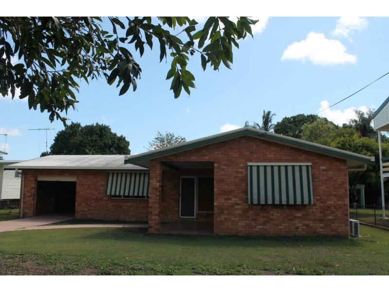 8 Barton Street, West Mackay QLD 4740