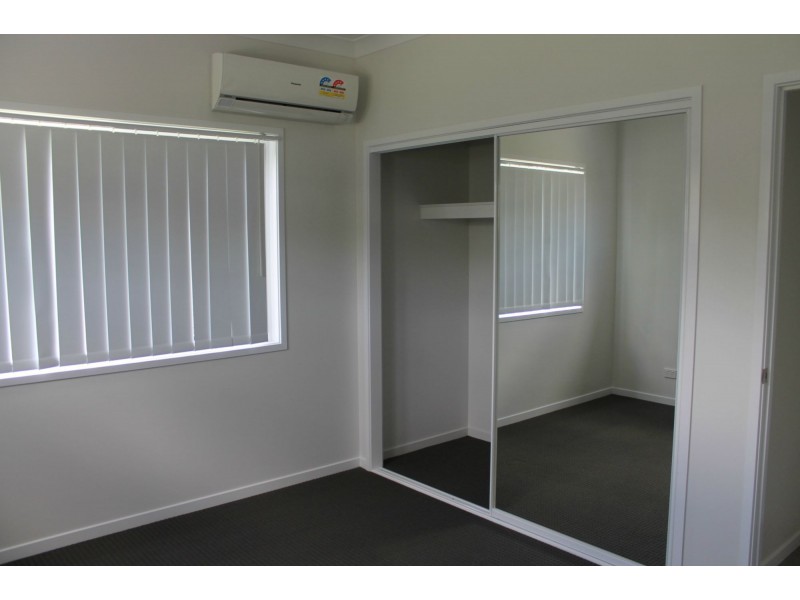 30 Vincent Street, South Mackay QLD 4740