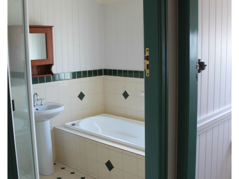 15 English Street, Mackay QLD 4740