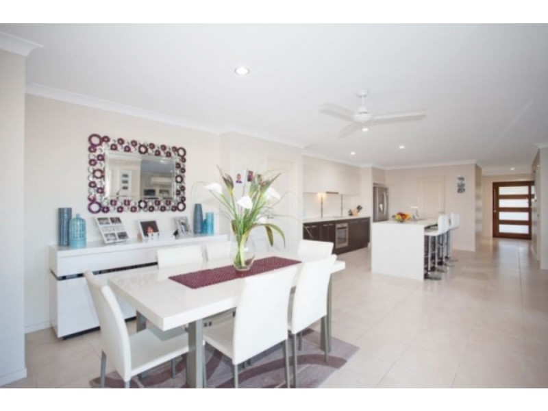 4 Macartney Drive, Marian QLD 4753